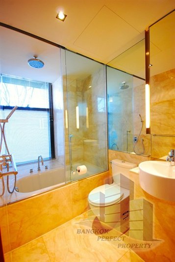 2-Bedroom, 2-Bathroom 93sqm Condo at The Met Sathorn for Rent 60,000 THB/month or Sale 16,000,000 THB – Near BTS Chong Nonsi, Fully Furnished