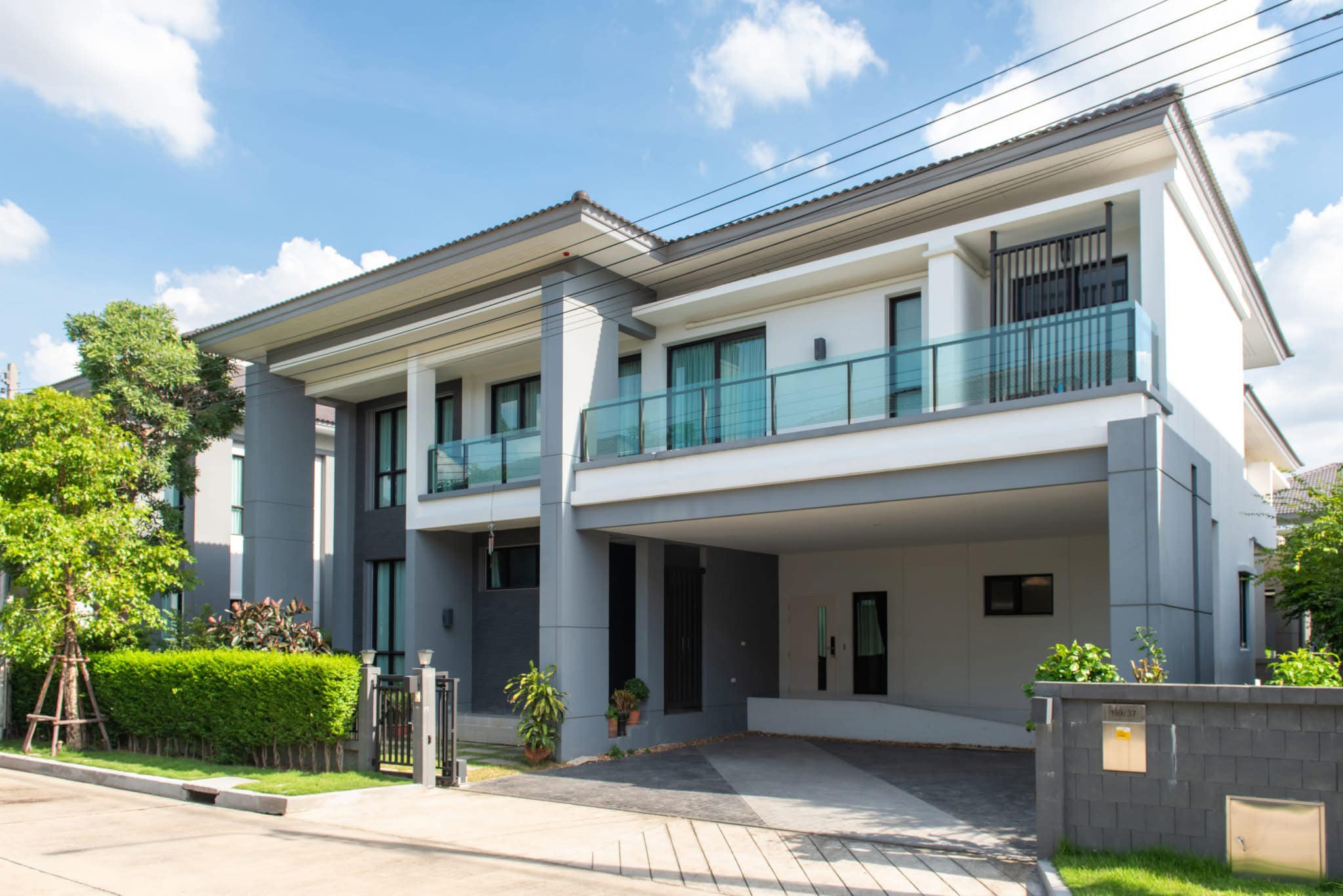 6-Bedroom, 7-Bathroom House, 375 sqm at The City Ratchapruek Suanphak, Rent 120,000 THB or Sale 15,990,000 THB, Near MRT Nonthaburi, Fully Furnished