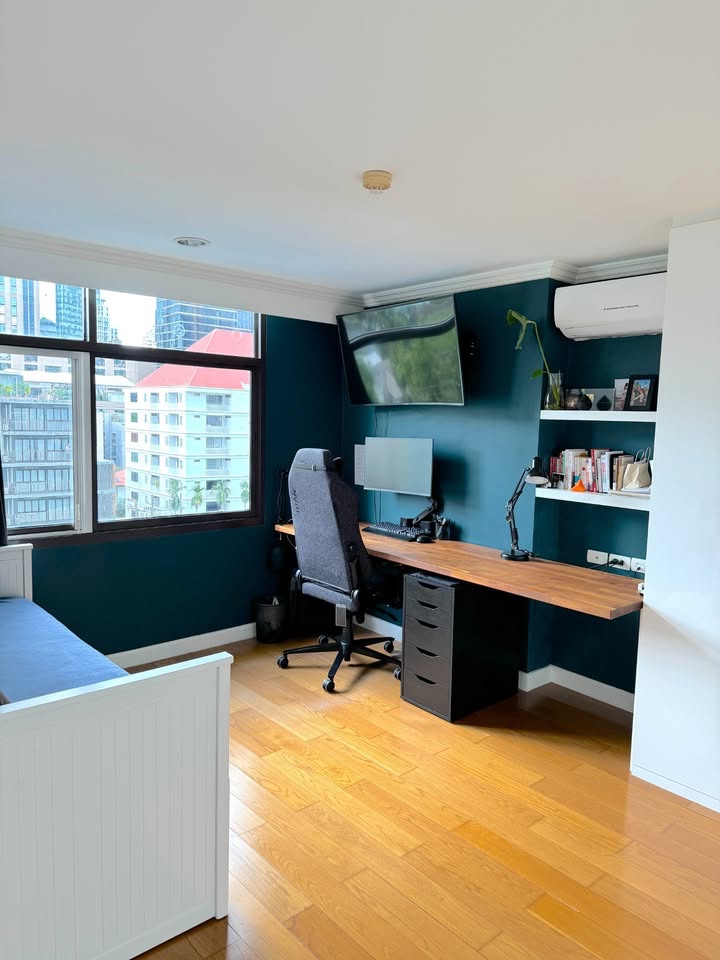 3-Bed, 3-Bath 110sqm Penthouse at Pearl Residences Sukhumvit 24 for Rent 85K THB, 400m to BTS Phrom Phong