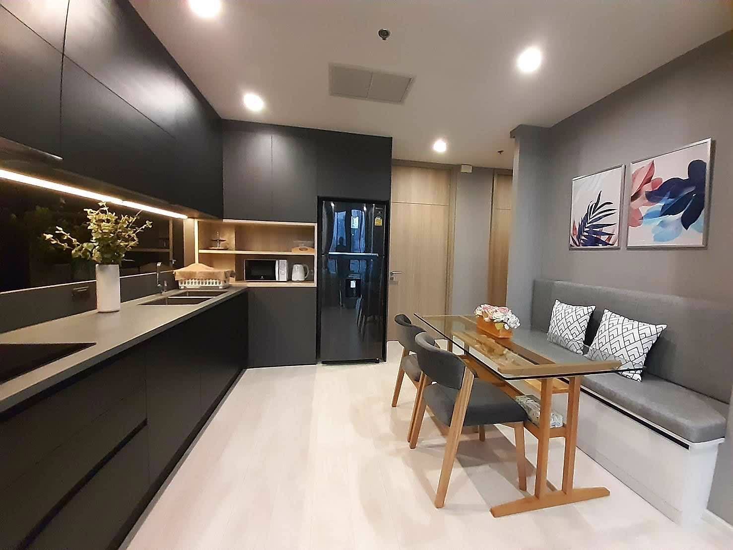 2-Bed, 1-Bath 70sqm Condo at Noble Ploenchit for Rent 67K THB, 5min to BTS Ploenchit