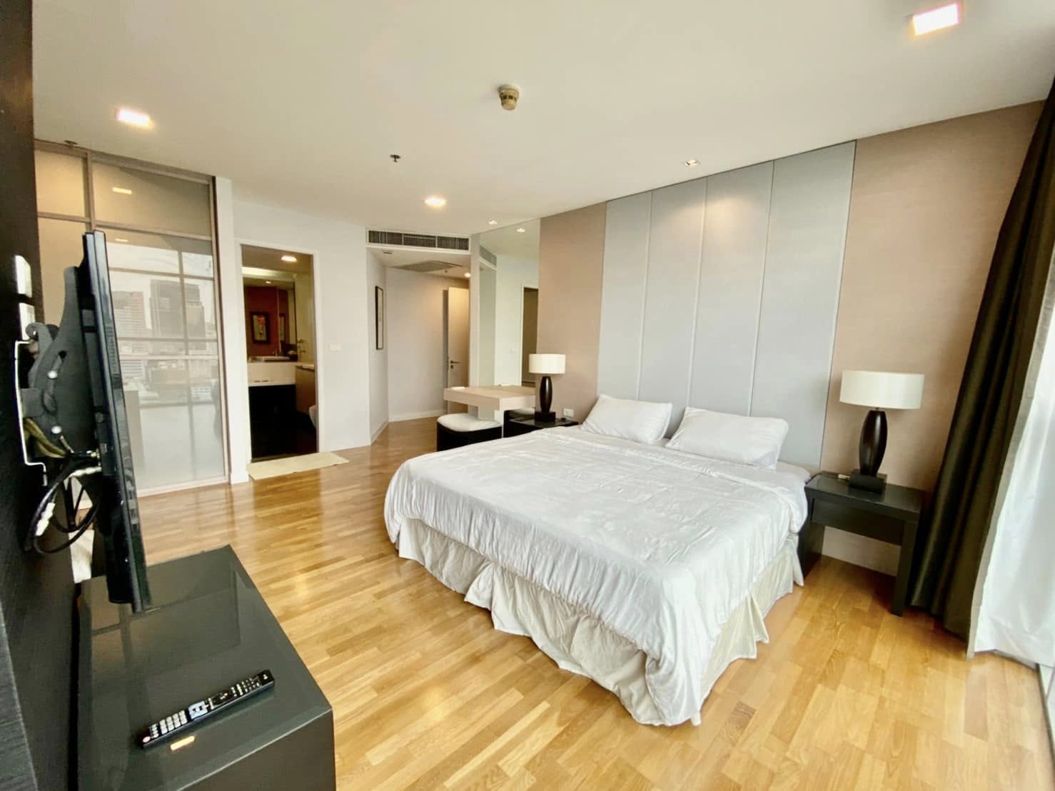 2-Bedroom 2-Bathroom 139.4sqm Urbana Sathorn for Sale 24M THB, Near BTS Chong Nonsi, Fully Furnished, Luxury Living in Bangkok's Prime Location