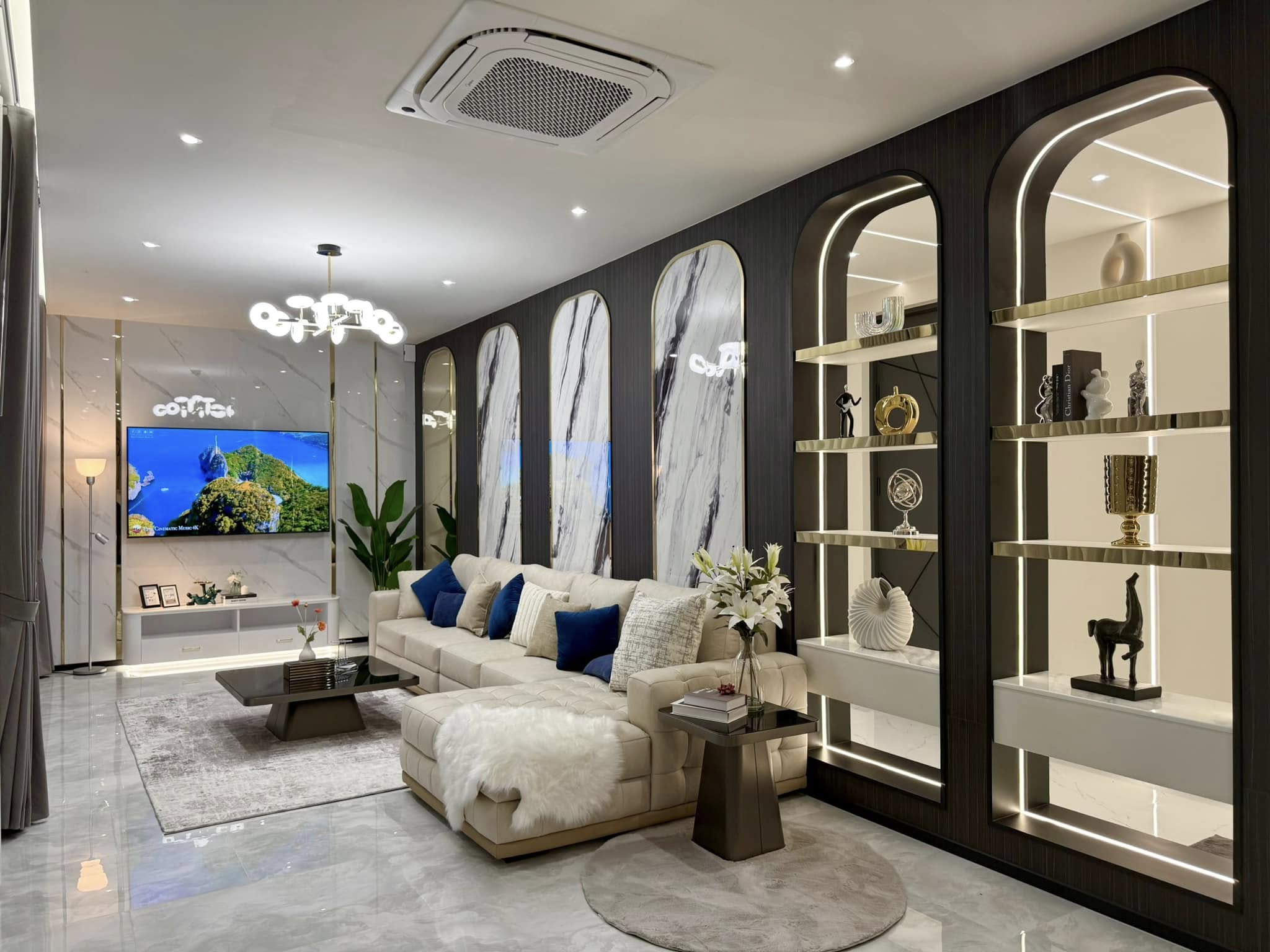 6-Bed 7-Bath 510sqm AVANI Pool Villa for Sale, Near Pattaya MRT, 24.9M THB