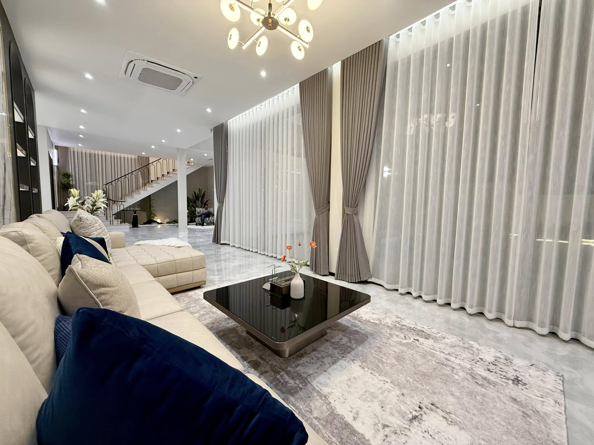 6-Bed 7-Bath 510sqm AVANI Pool Villa for Sale, Near Pattaya MRT, 24.9M THB