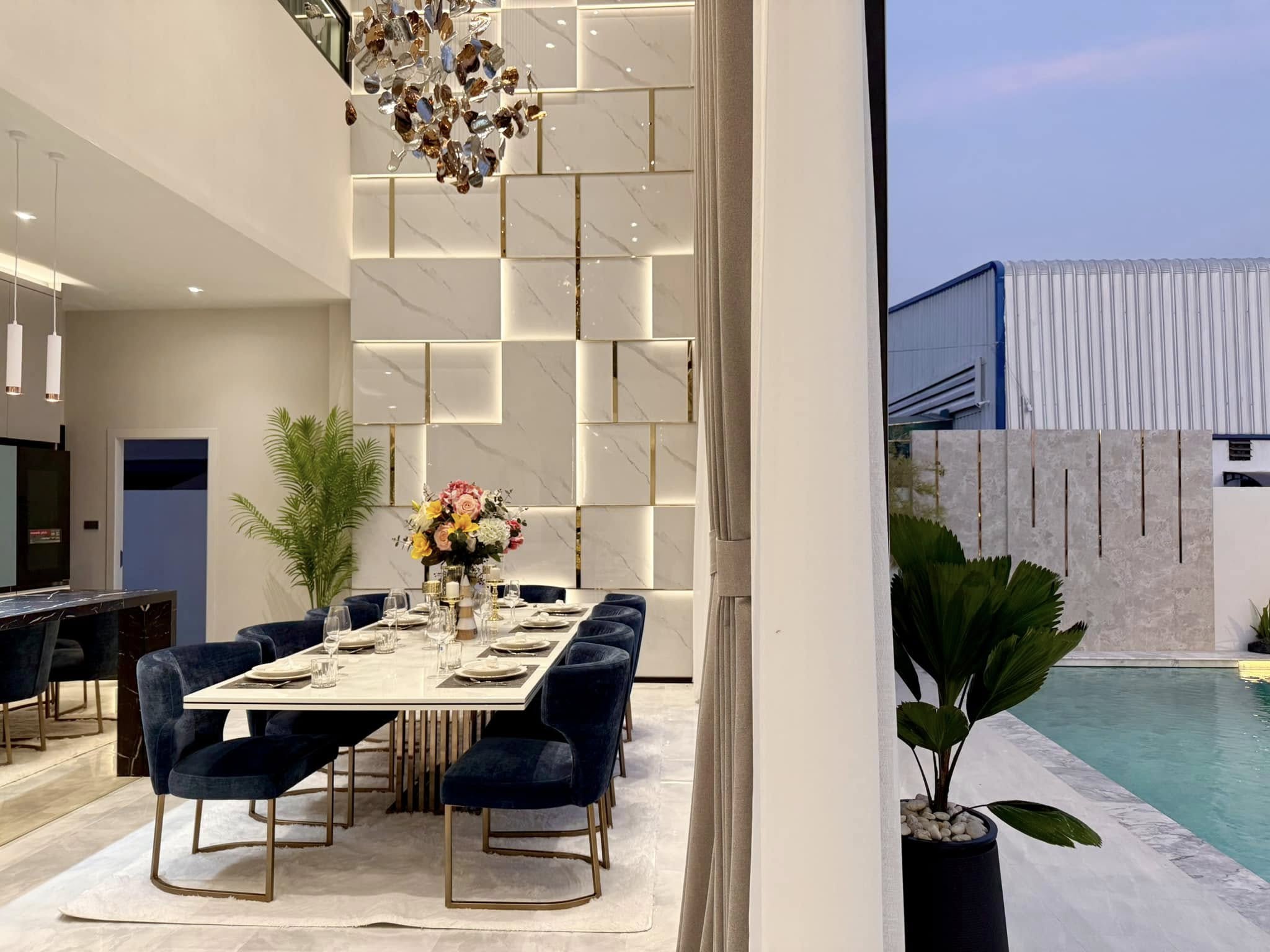6-Bed 7-Bath 510sqm AVANI Pool Villa for Sale, Near Pattaya MRT, 24.9M THB