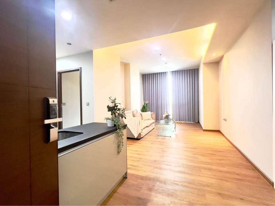 Elegant 3-bedroom condo in Quattro By Sansiri, Bangkok, featuring modern interiors and panoramic city views.