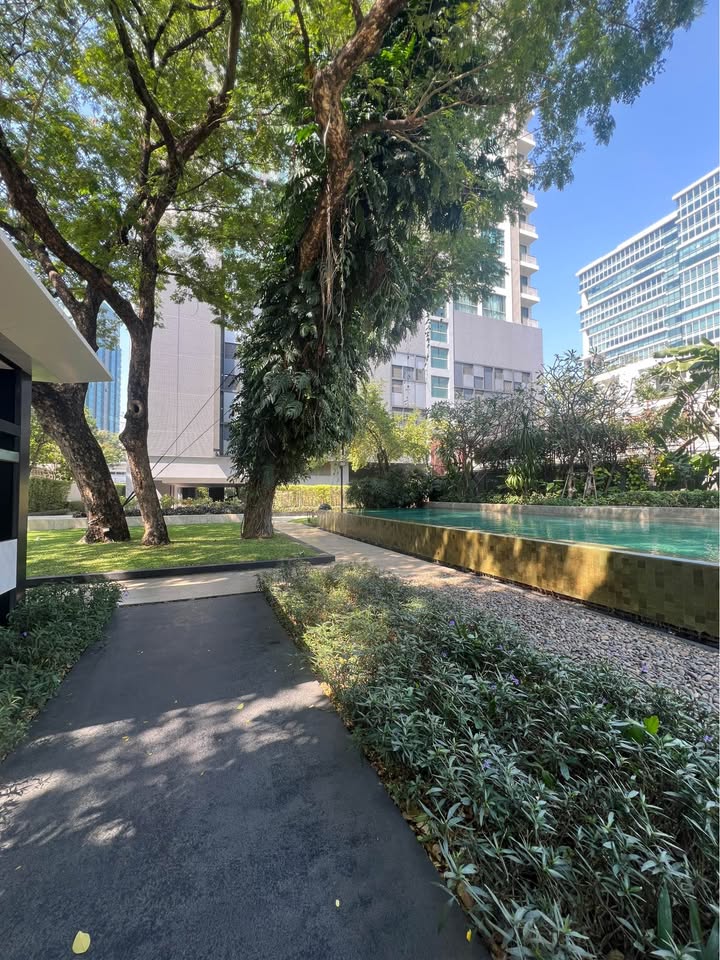 Elegant 3-bedroom condo in Quattro By Sansiri, Bangkok, featuring modern interiors and panoramic city views.