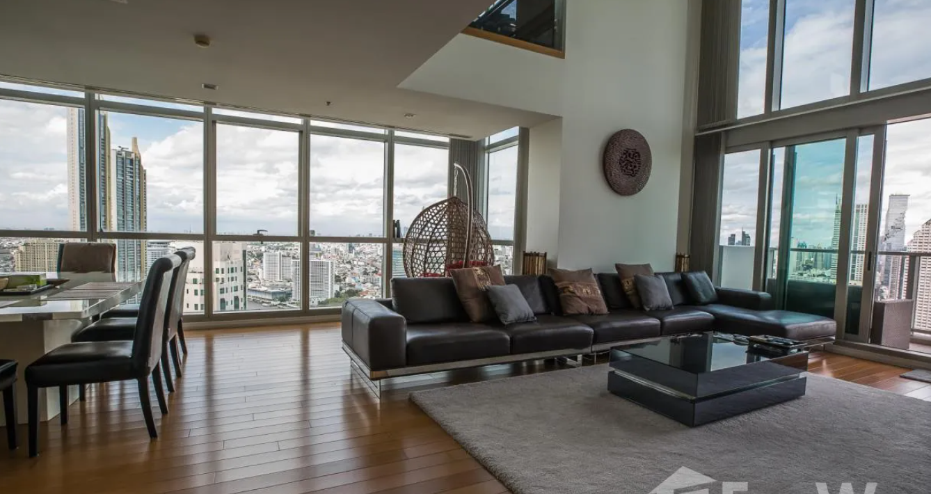 Luxurious 4-bed, 3-bath, 258 sqm duplex at The River Bangkok. High-floor unit with stunning river views. For sale at ฿74.5M. Contact us for a viewing!