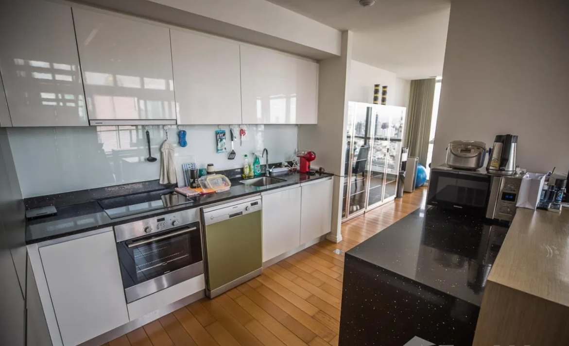 Luxurious 4-bed, 3-bath, 258 sqm duplex at The River Bangkok. High-floor unit with stunning river views. For sale at ฿74.5M. Contact us for a viewing!
