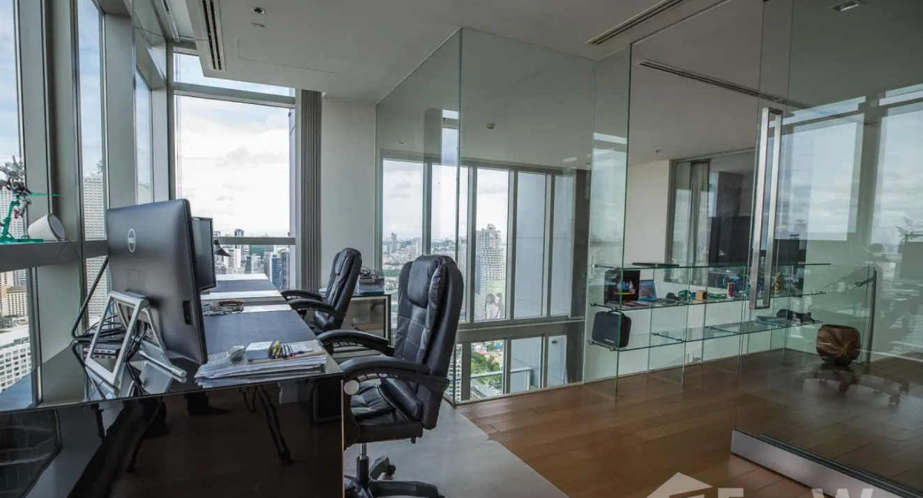 Luxurious 4-bed, 3-bath, 258 sqm duplex at The River Bangkok. High-floor unit with stunning river views. For sale at ฿74.5M. Contact us for a viewing!