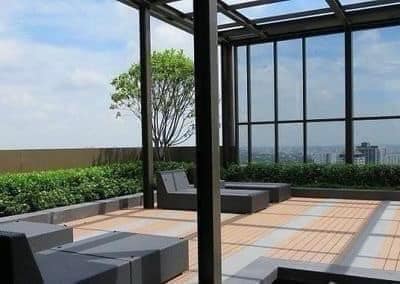 Modern 2-bed, 2-bath, 70 sqm corner unit at The Line Sukhumvit 71. 7 mins to BTS Phra Khanong. Pool, gym, co-working space. Rent ฿40K/month.