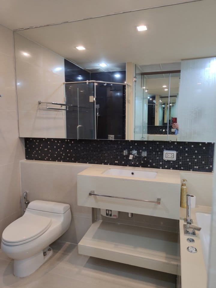 Stylish 1-bed, 1-bath condo at The Address Sathorn, 46.6 sqm, 12th floor with Mahanakhon Kingpower view. Prime location near BTS St. Louis & Chong Nonsi. Rent starts at 29,500 THB/month.