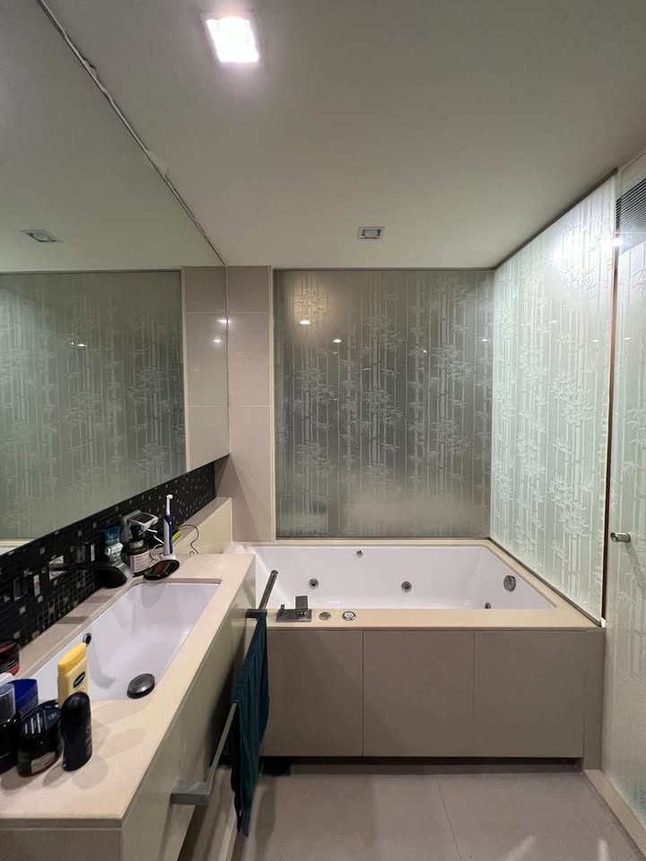 Stylish 1-bed, 1-bath condo at The Address Sathorn, 46.6 sqm, 12th floor with Mahanakhon Kingpower view. Prime location near BTS St. Louis & Chong Nonsi. Rent starts at 29,500 THB/month.