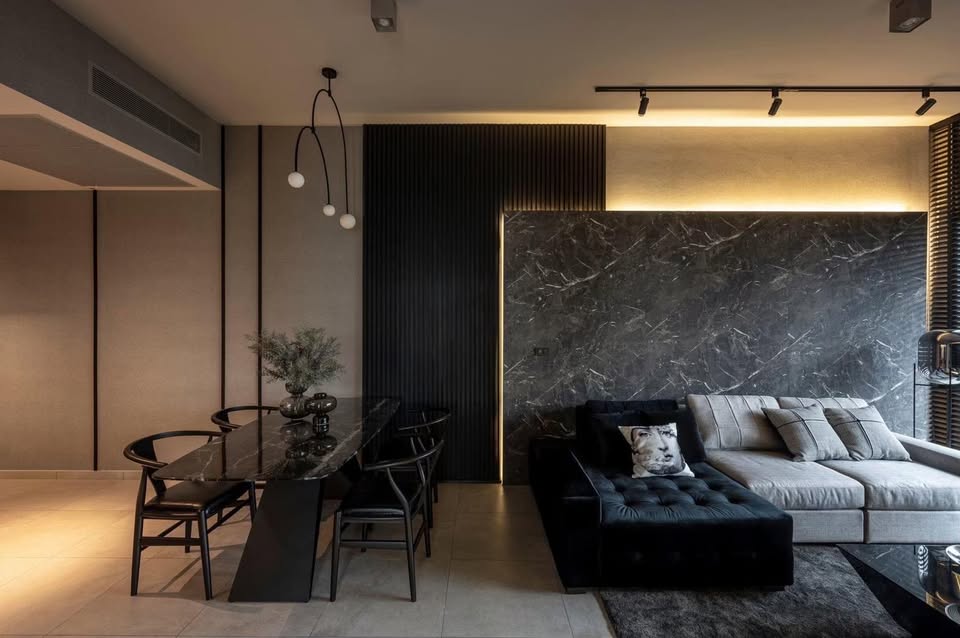 2-Bed, 1-Bath, 75 sqm Condo at The Lofts Asoke for Rent, ฿68,000/month, 3-min walk to Phetchaburi MRT, Available from Feb 2025