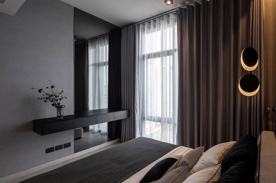 2-Bed, 1-Bath, 75 sqm Condo at The Lofts Asoke for Rent, ฿68,000/month, 3-min walk to Phetchaburi MRT, Available from Feb 2025
