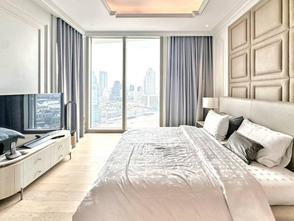 2-Bed, 2-Bath, 379 sqm Condo at The Residences Mandarin Oriental for Rent, ฿260,000/month, Saphan Taksin BTS, Luxury Living in Bangkok