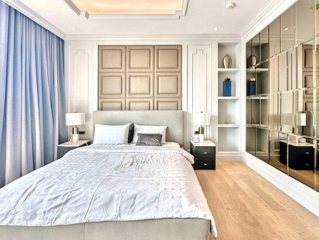 2-Bed, 2-Bath, 379 sqm Condo at The Residences Mandarin Oriental for Rent, ฿260,000/month, Saphan Taksin BTS, Luxury Living in Bangkok