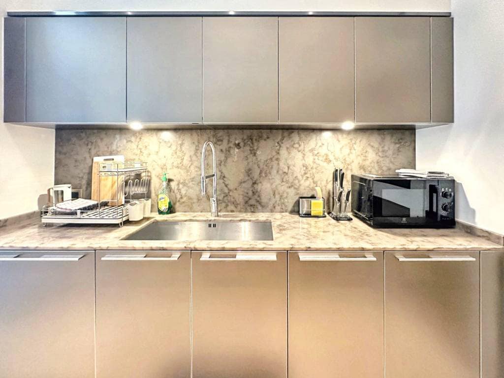 2-Bed, 2-Bath, 379 sqm Condo at The Residences Mandarin Oriental for Rent, ฿260,000/month, Saphan Taksin BTS, Luxury Living in Bangkok