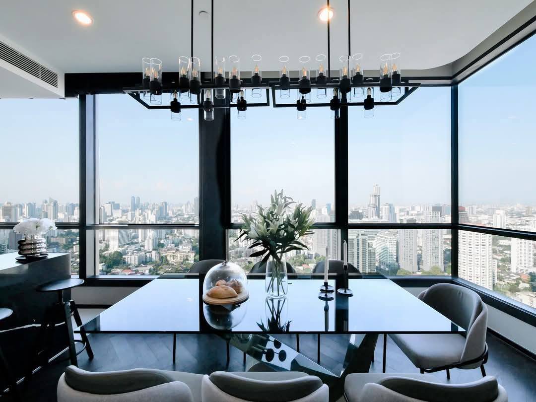 3-Bed, 3-Bath, 123.93 sqm Condo at The ESSE Sukhumvit 36 for Rent near BTS Thonglor, ฿190,000/month, Fully Furnished, Available from March 2025.