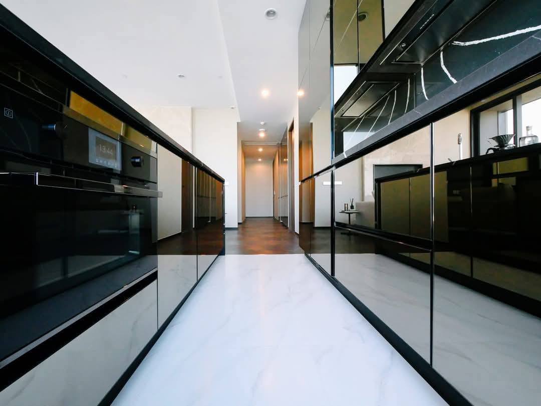3-Bed, 3-Bath, 123.93 sqm Condo at The ESSE Sukhumvit 36 for Rent near BTS Thonglor, ฿190,000/month, Fully Furnished, Available from March 2025.