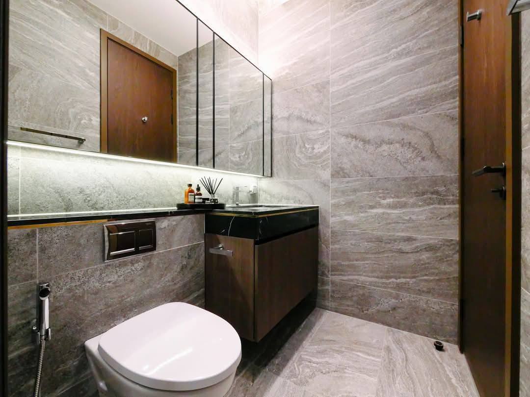 3-Bed, 3-Bath, 123.93 sqm Condo at The ESSE Sukhumvit 36 for Rent near BTS Thonglor, ฿190,000/month, Fully Furnished, Available from March 2025.