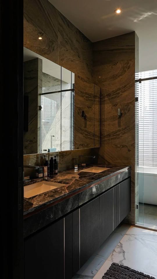 3-Bed, 3-Bath 114.66 sqm Condo at Laviq Sukhumvit 57, Rent 170K/Month, Sale 34.5M THB, Near BTS Thonglor, Ready to Move In February 2025.