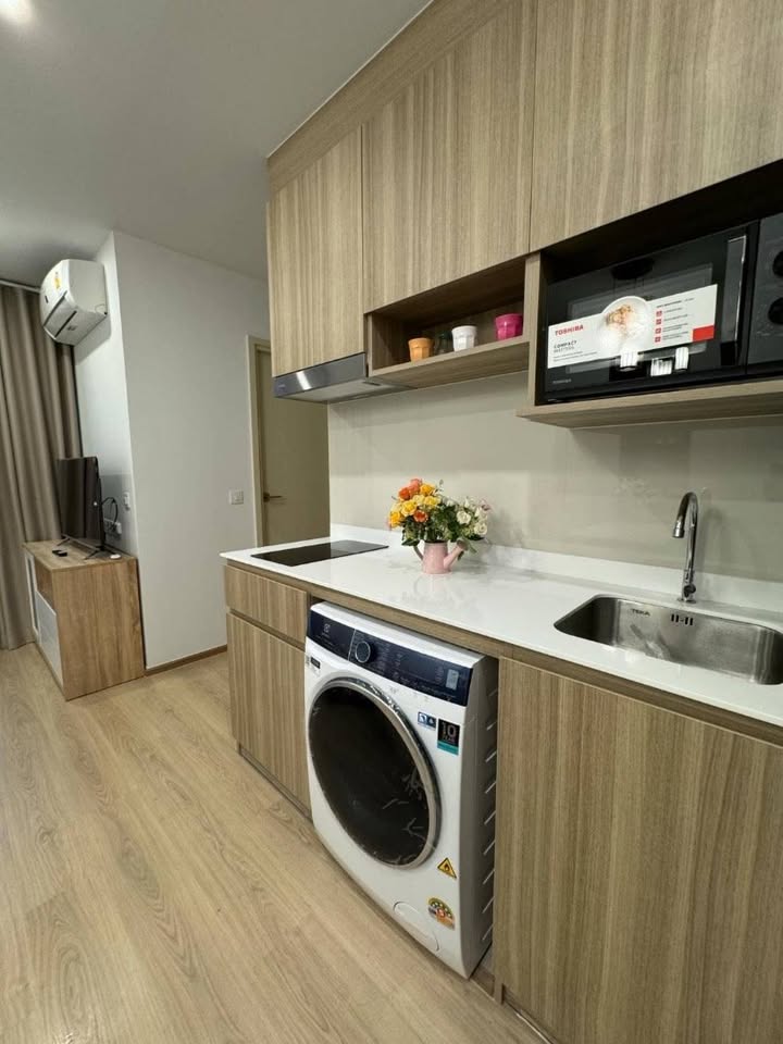 2-Bed, 1-Bath Condo for Rent at Life Rama 4 - Asoke, 47.3 sqm, ฿45,000/month, Near MRT Queen Sirikit, Modern Living in Central Bangkok