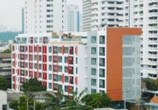 2-Bed, 2-Bath Condo for Rent at Click Condominium, 67 sqm, ฿35,000/month, Near BTS Ekkamai, Pet-Friendly in Sukhumvit 65, Bangkok