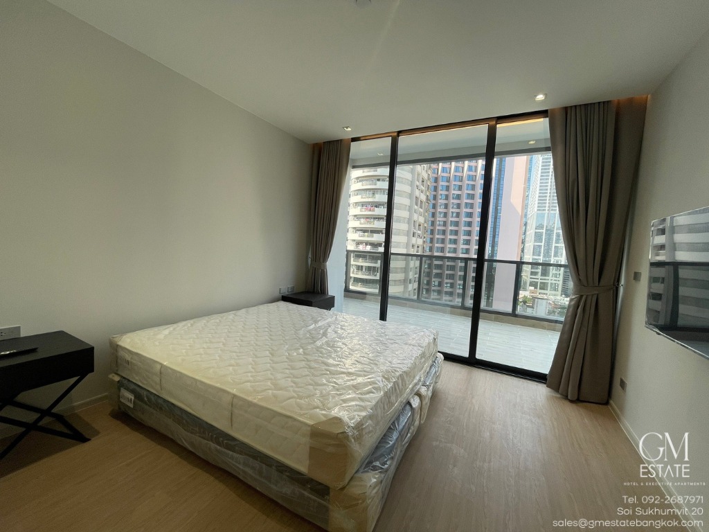 Luxury 2-BR apartment for rent at GM Estate Sukhumvit 20. Spacious 115 sqm, balcony, housekeeping, top amenities. Rent from 170K THB/month. Pet-friendly!