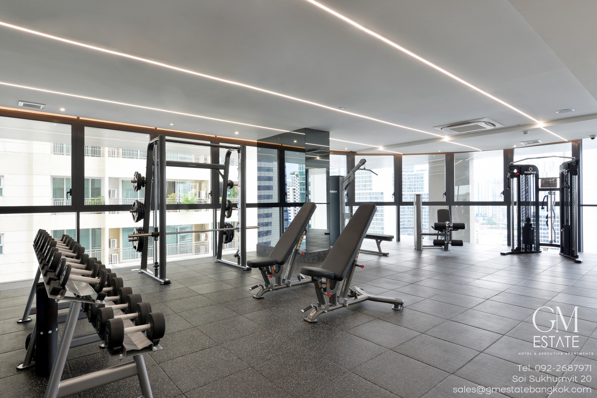 Luxury 2-BR apartment for rent at GM Estate Sukhumvit 20. Spacious 115 sqm, balcony, housekeeping, top amenities. Rent from 170K THB/month. Pet-friendly!