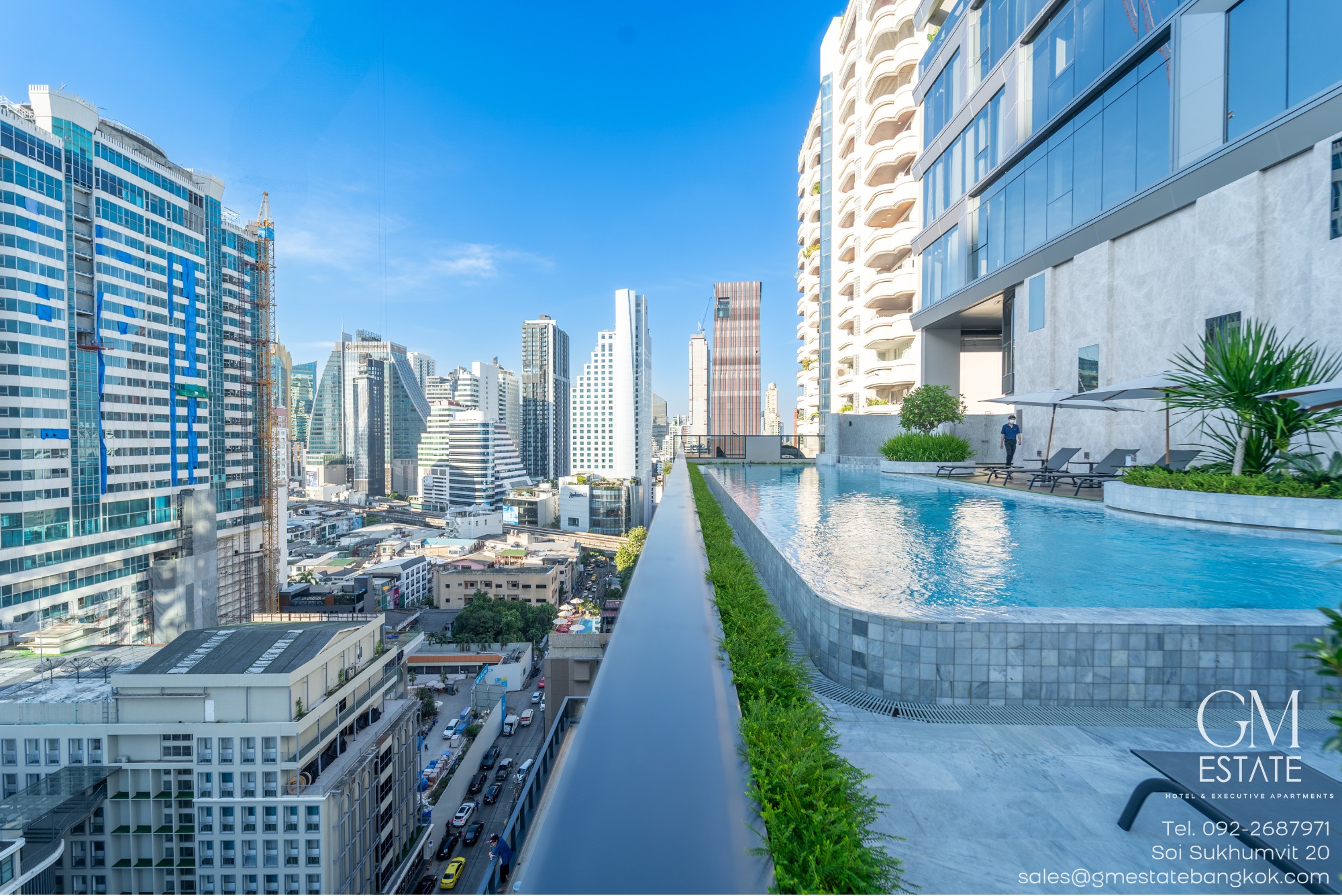 Luxury 2-BR apartment for rent at GM Estate Sukhumvit 20. Spacious 115 sqm, balcony, housekeeping, top amenities. Rent from 170K THB/month. Pet-friendly!