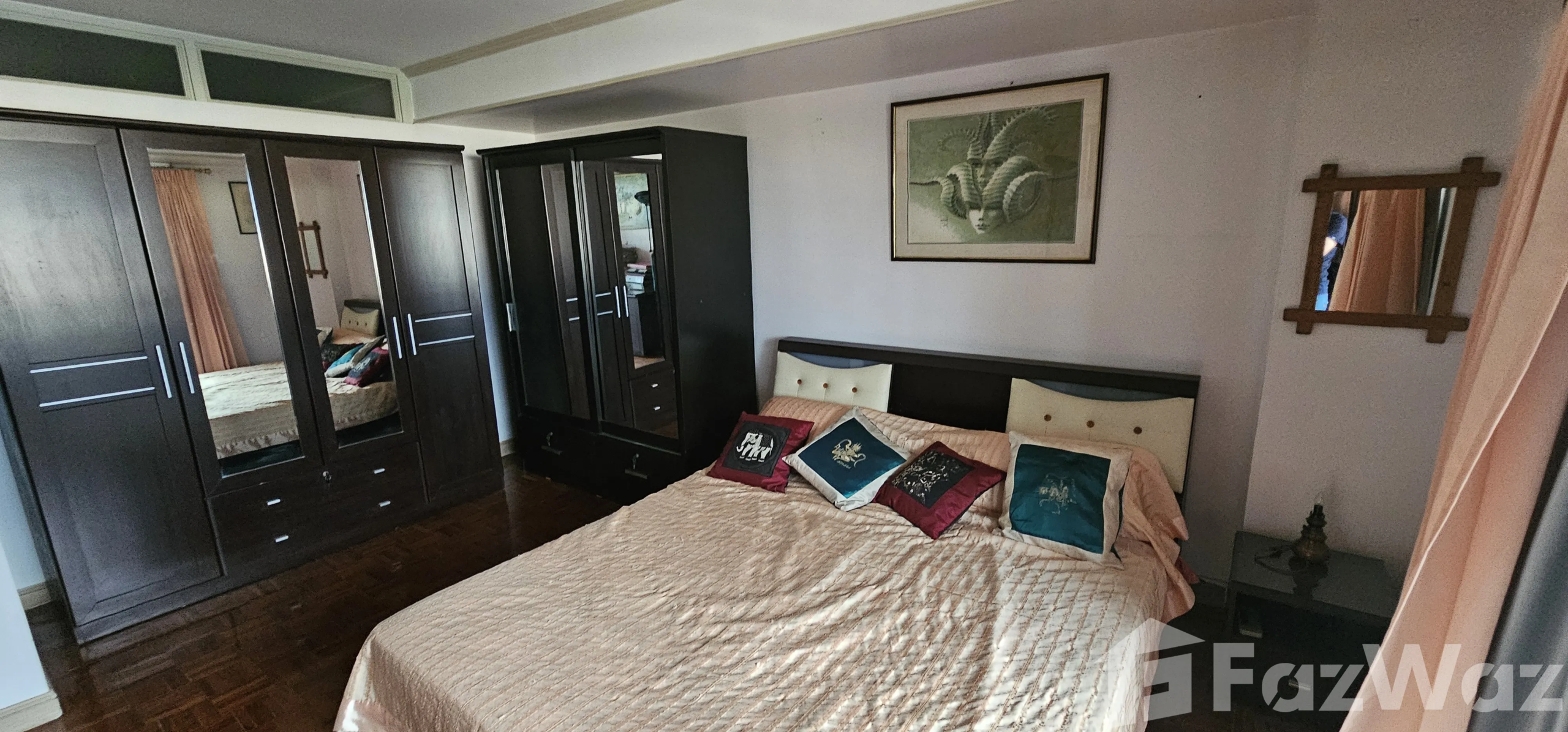Spacious 2-bed, 1-bath, 80 sqm condo at Baan On Nut Sukhumvit 77. Great investment opportunity. Sale price: 3,200,000 THB. Contact us now for a viewing!