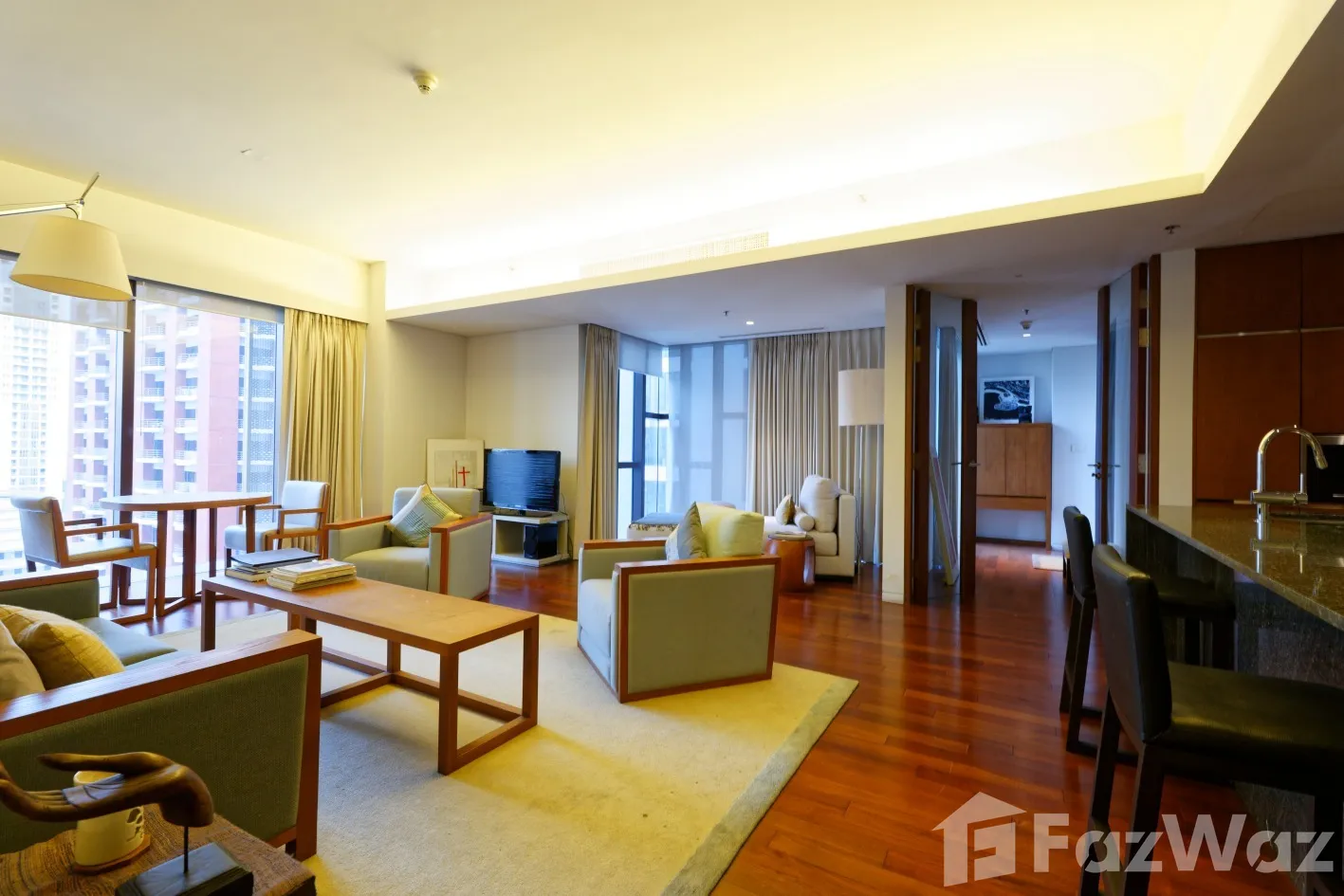 Luxurious 2-bed, 2-bath condo at Hansar Rajdamri, 112 sqm. For sale at ฿10,000,000 or for rent at ฿75,000/month. Prime location, top amenities.