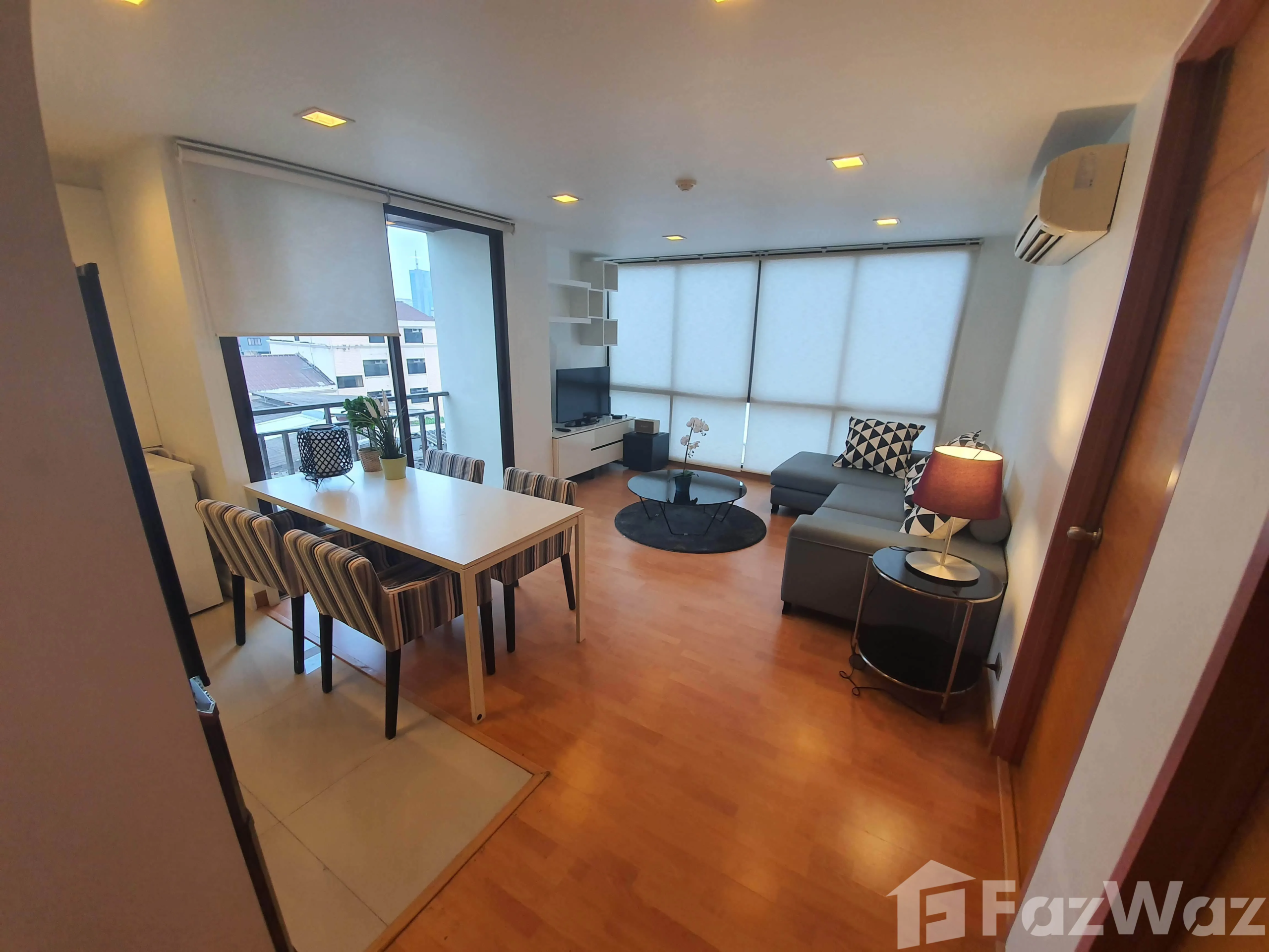 Modern 1-bedroom, 1-bathroom condo at XVI The Sixteenth, 43 sqm, for sale at ฿5,100,000 or rent at ฿25,000/month near MRT Queen Sirikit.