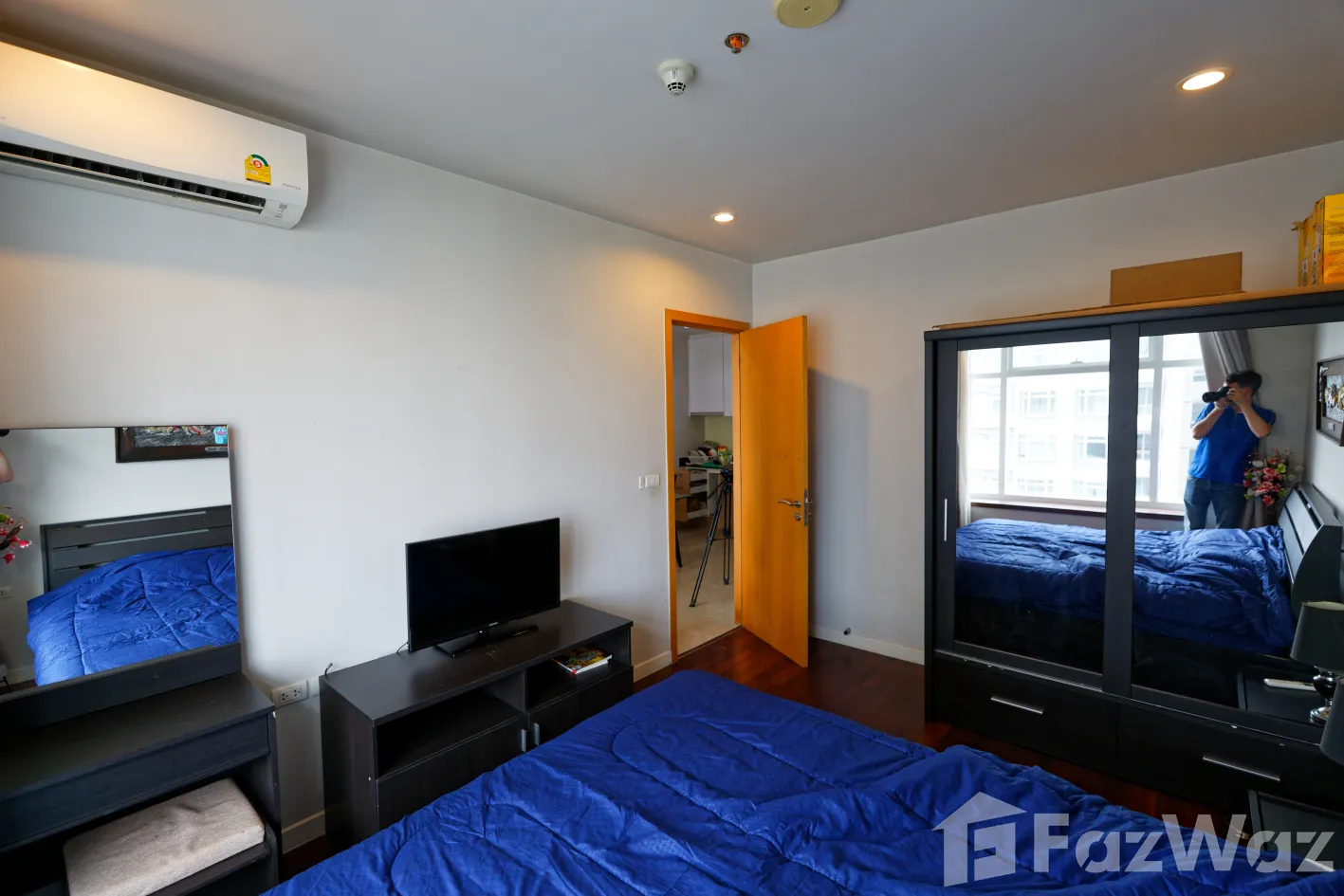1-Bedroom, 1-Bathroom condo for sale at Circle Petchaburi, 47 sqm, at ฿4.6M. Ideal location near MRT, shopping, dining, and top schools. Perfect for city living.