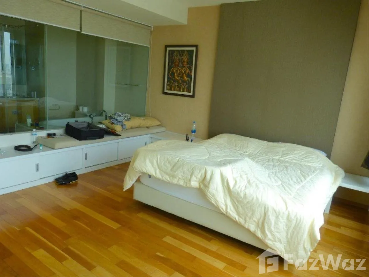 Stunning 2-bed, 2-bath duplex condo in Emporio Place, 134 sqm. For sale at ฿25M. Luxury living in Sukhumvit with excellent amenities and top-floor views.