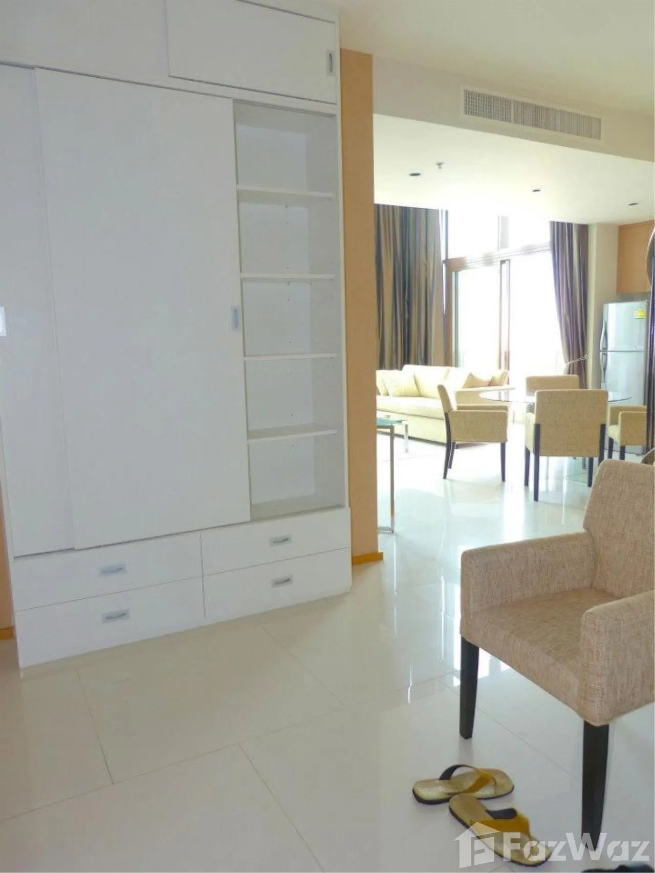 Stunning 2-bed, 2-bath duplex condo in Emporio Place, 134 sqm. For sale at ฿25M. Luxury living in Sukhumvit with excellent amenities and top-floor views.