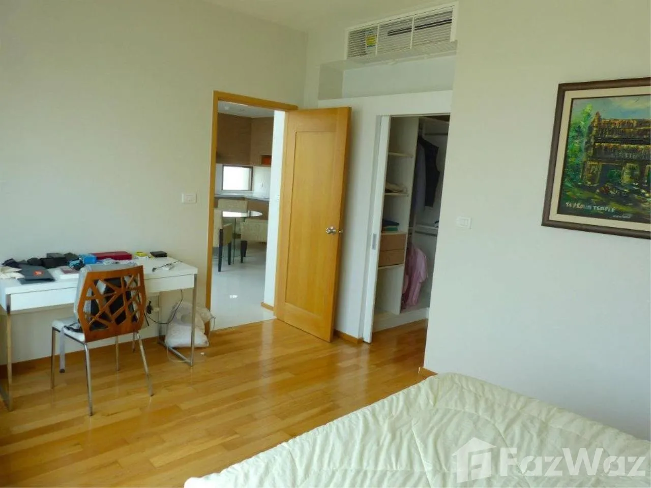 Stunning 2-bed, 2-bath duplex condo in Emporio Place, 134 sqm. For sale at ฿25M. Luxury living in Sukhumvit with excellent amenities and top-floor views.