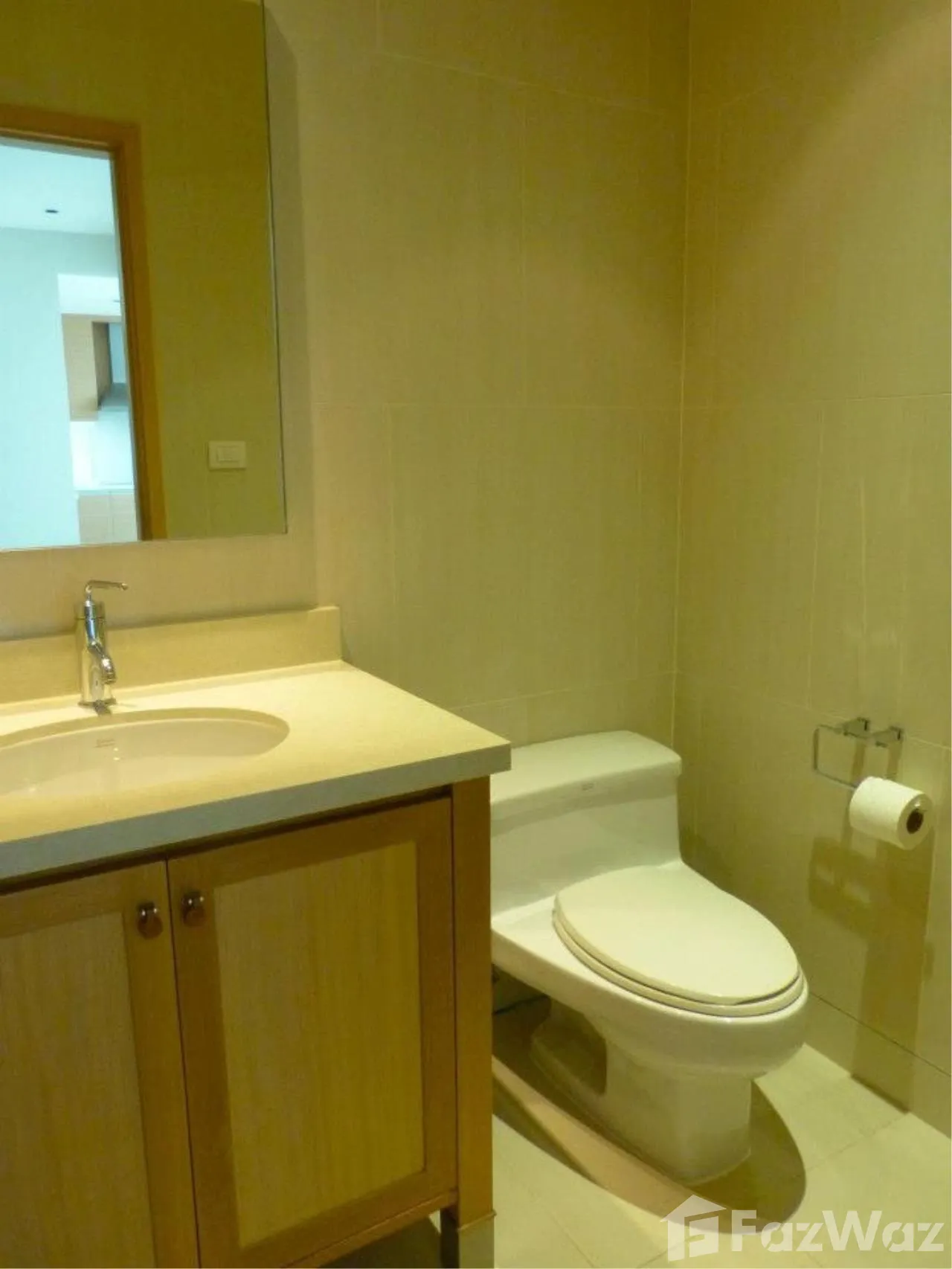 Stunning 2-bed, 2-bath duplex condo in Emporio Place, 134 sqm. For sale at ฿25M. Luxury living in Sukhumvit with excellent amenities and top-floor views.