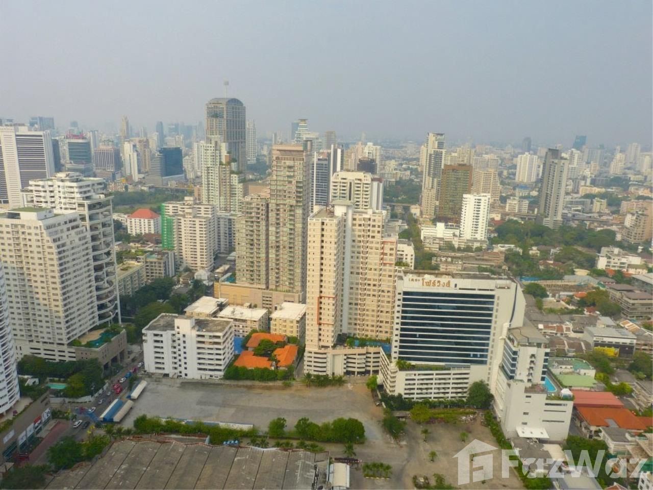 Stunning 2-bed, 2-bath duplex condo in Emporio Place, 134 sqm. For sale at ฿25M. Luxury living in Sukhumvit with excellent amenities and top-floor views.