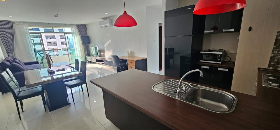 2-Bed, 2-Bath, 97 sqm Condo for Rent at Sukhumvit City Resort, Near BTS Nana, ฿40,000/month – Renovated Luxury in Sukhumvit 11, Bangkok