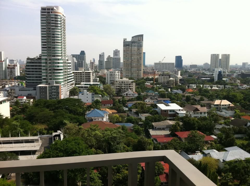 2-Bed, 2-Bath, 80 sqm Condo for Rent at Quattro by Sansiri, Near BTS Thonglor, ฿62,000/month – Fully Furnished Luxury Living in Thonglor, Bangkok
