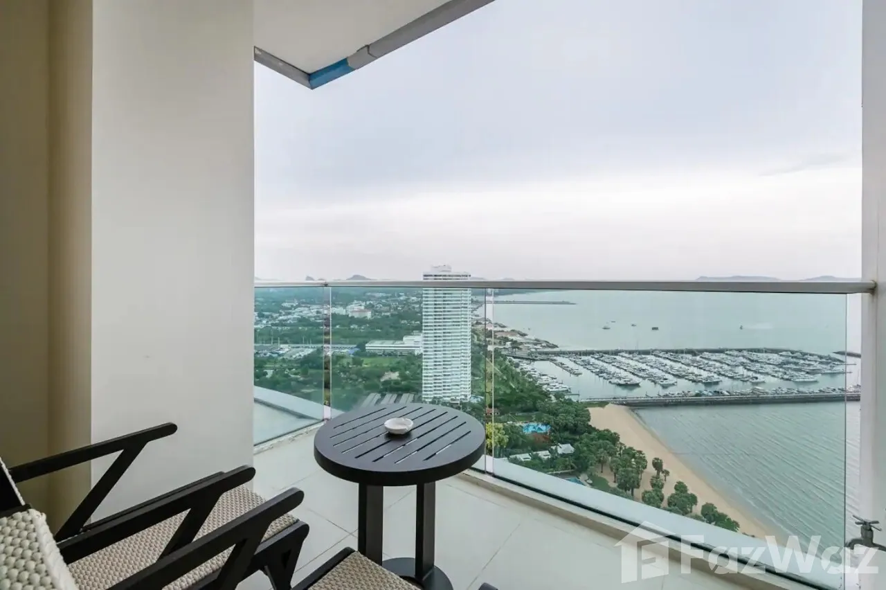 Luxury 1-bed, 1-bath, 59 sqm condo at Mövenpick Siam Na Jomtien, Pattaya. Stunning marina views, beachfront, and top amenities. For Sale: ฿8.5M.