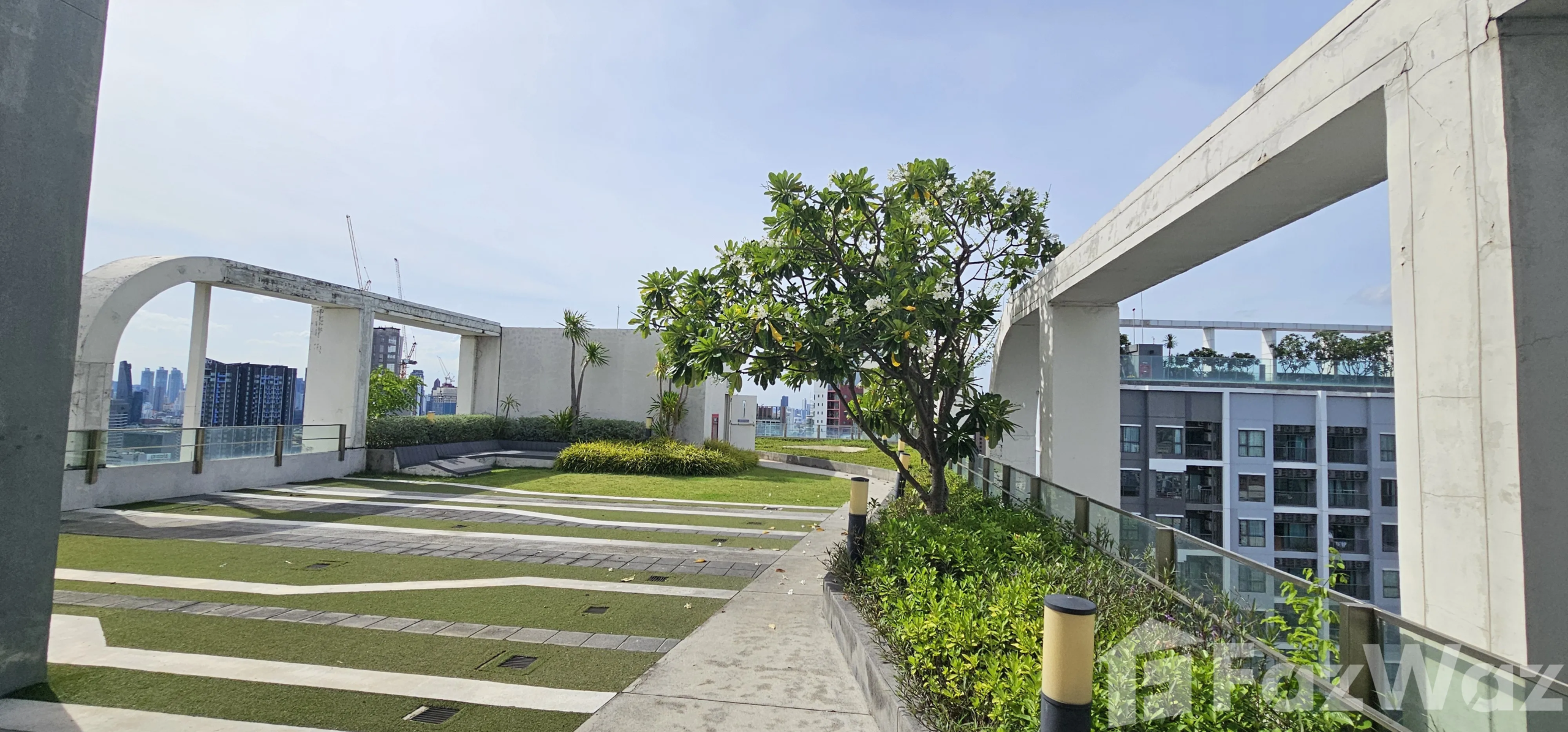 1-bedroom, 1-bathroom 38.33sqm condo at ASPIRE Sukhumvit 48 near BTS Phra Khanong. For sale at 3.5M THB. Prime location with luxury amenities. Contact us now!