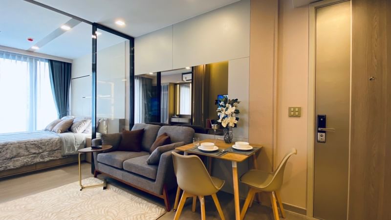 1-Bed 1-Bath 35.5 sqm condo at One9Five Asoke-Rama 9 for rent at 27,000 THB/month. Fully furnished, great facilities, 350m from MRT Phra Ram 9.