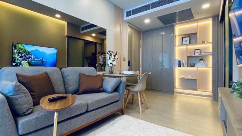 1-Bed 1-Bath 35.5 sqm condo at One9Five Asoke-Rama 9 for rent at 27,000 THB/month. Fully furnished, great facilities, 350m from MRT Phra Ram 9.