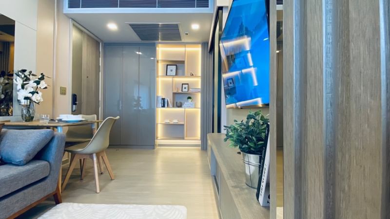 1-Bed 1-Bath 35.5 sqm condo at One9Five Asoke-Rama 9 for rent at 27,000 THB/month. Fully furnished, great facilities, 350m from MRT Phra Ram 9.
