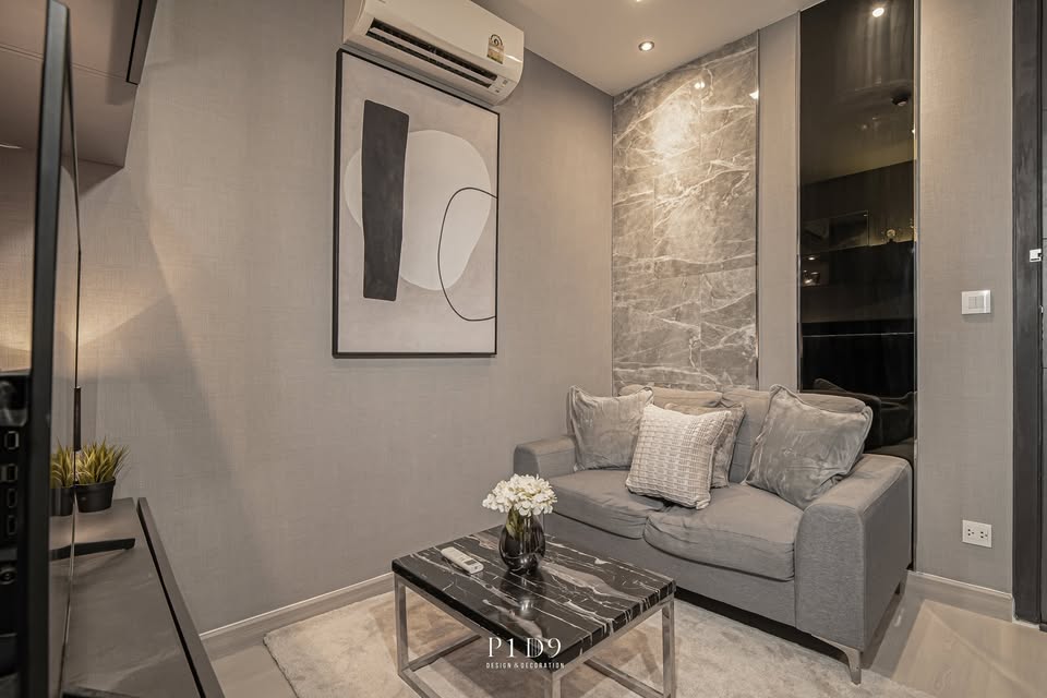 Stunning 1-Bedroom, 1-Bathroom condo in Wish Signature Midtown Siam. 26.65 sqm, modern style, ready to move in. For Sale 4.65M THB or Rent 22K/month.