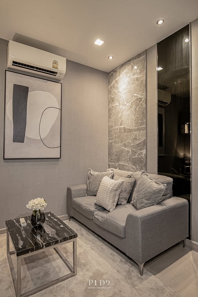 Stunning 1-Bedroom, 1-Bathroom condo in Wish Signature Midtown Siam. 26.65 sqm, modern style, ready to move in. For Sale 4.65M THB or Rent 22K/month.