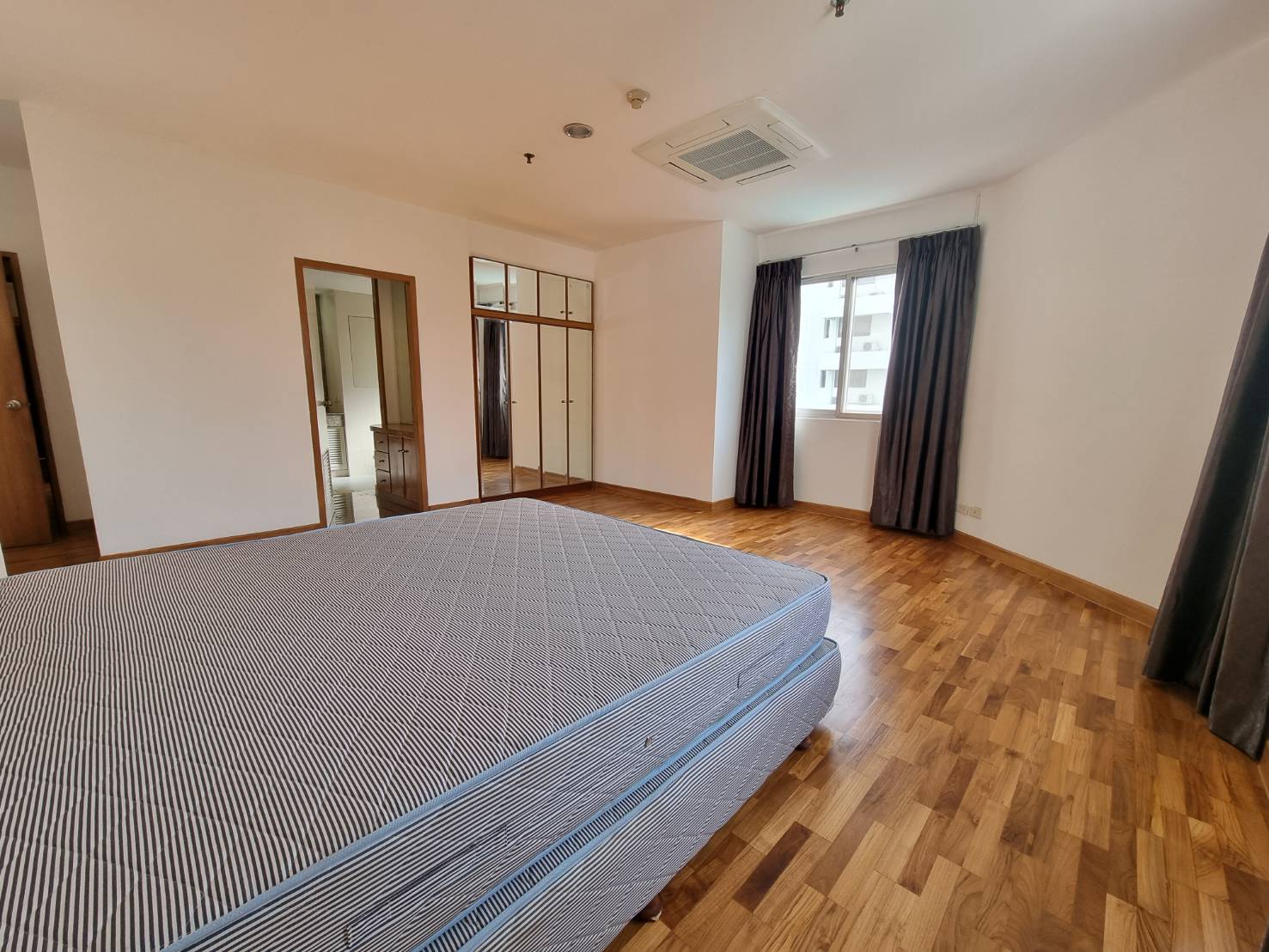 Spacious 3-bedrooms 3-bathrooms condo at Baan Suan Plu with 295 sqm, private residence, green garden, and premium amenities for rent at 135,000 THB/month.