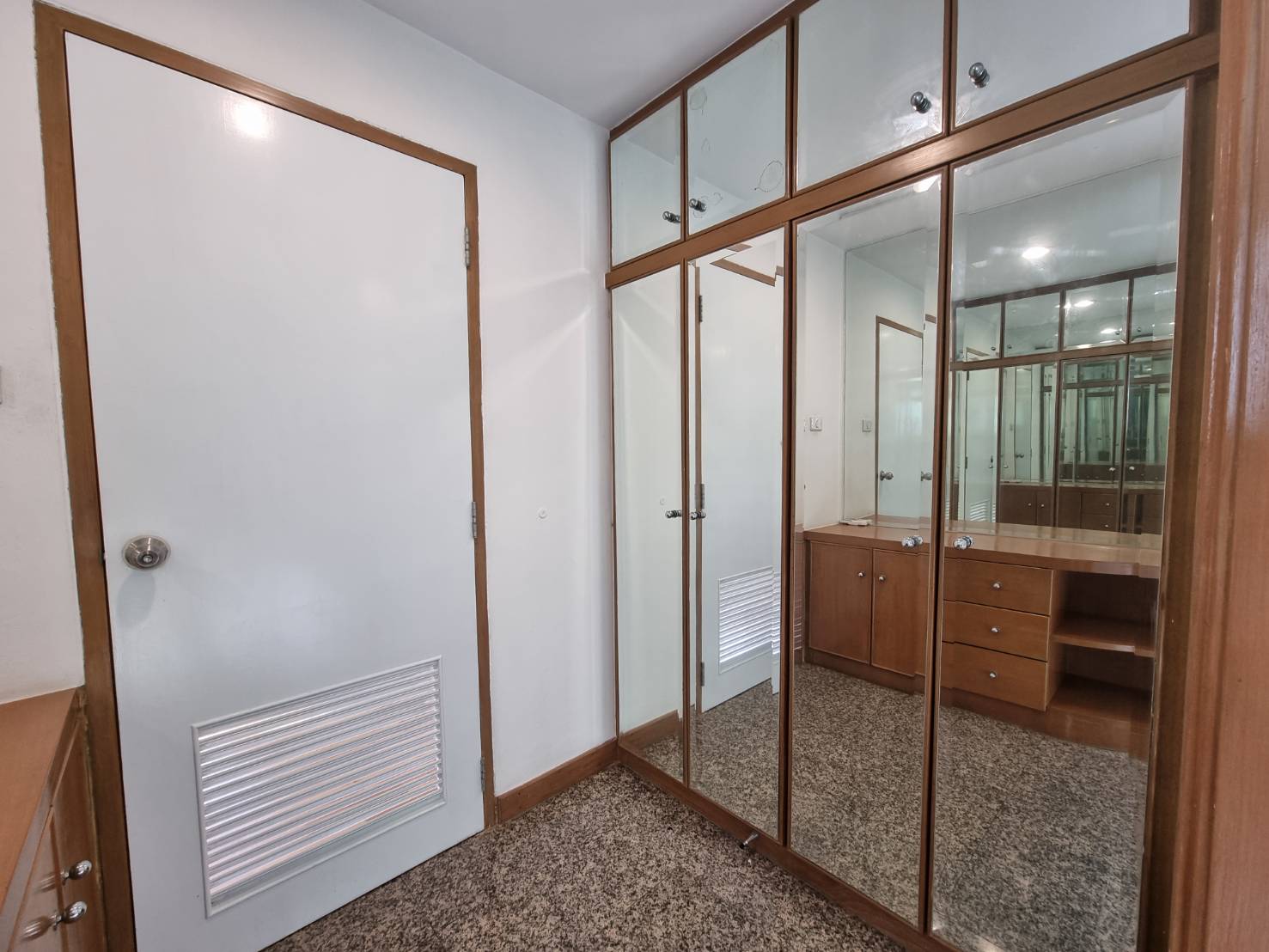 Spacious 3-bedrooms 3-bathrooms condo at Baan Suan Plu with 295 sqm, private residence, green garden, and premium amenities for rent at 135,000 THB/month.